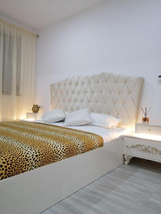 Nemo Apartment Năvodari Esterno foto